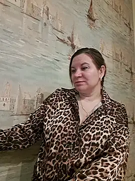 LaraHarper online show from April 2026 10:11:02 PM