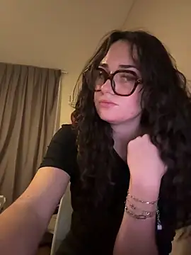 Snapshot of Claraaaaa06 chatting on March 2026 09:43:02 PM Claraaaaa06 online show from March 2026 09:43:02 PM