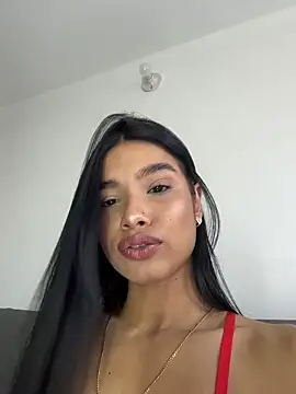 Bella Smithe online show from May 2026 02:36:02 PM