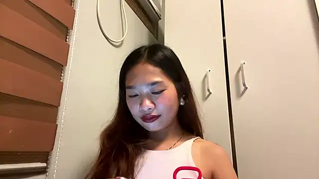 LakieshaZorrilla online show from March 2026 12:00:02 PM