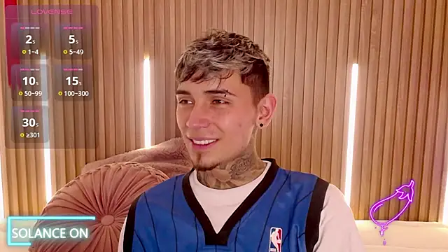 Max Hader  online show from April 2026 04:03:02 AM