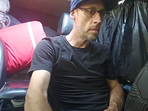 VengefulGhoul578 online show from June 2026 05:35:02 PM
