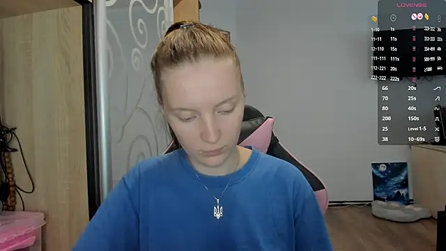 Mary Blu online show from September 2025 07:46:02 AM