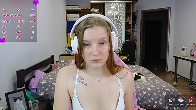 Snapshot of Mary_Blu chatting on February 2026 03:24:02 PM Mary Blu online show from February 2026 03:24:02 PM