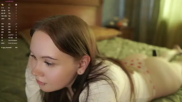 LeahAllsop online show from March 2026 08:26:33 AM