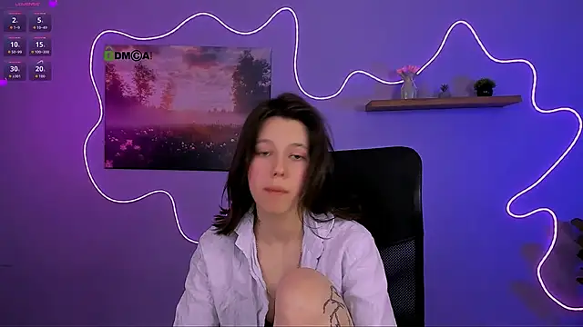 Snapshot of aria_wild_ chatting on May 2026 08:28:01 PM aria wild online show from May 2026 08:28:01 PM