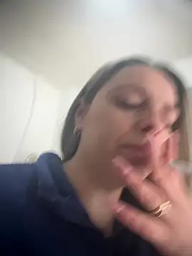 diavola bionda online show from March 2026 12:23:01 PM