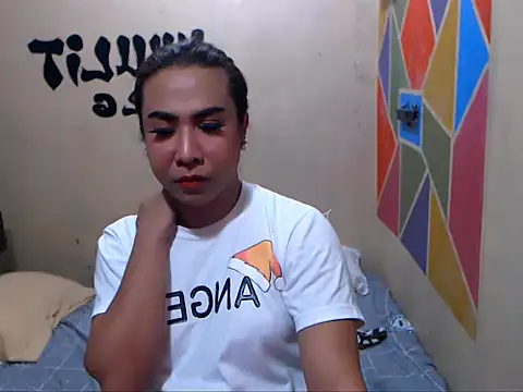 MistressOfBothworldX online show from April 2026 07:11:02 PM