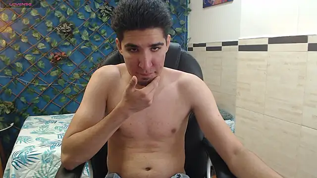 Roccoallegeri online show from March 2026 12:10:02 PM