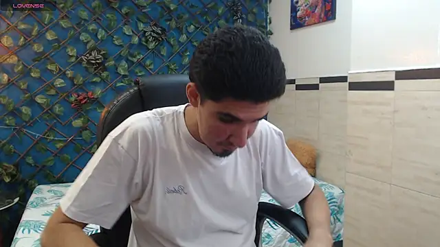 Roccoallegeri online show from March 2026 12:27:02 PM