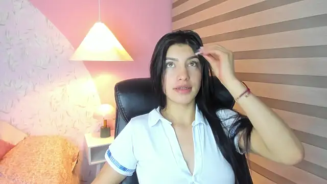 Snapshot of LILY_BRM chatting on June 2026 12:32:02 AM LILY BRM online show from June 2026 12:32:02 AM