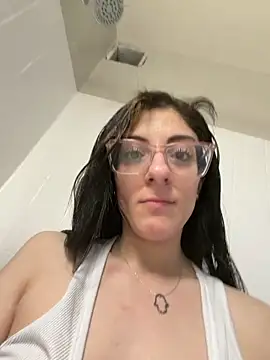 Mariyyumyums online show from May 2026 08:09:01 AM