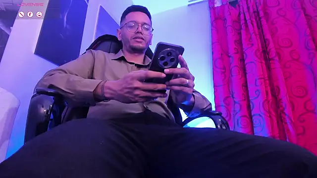 Nero 62 online show from April 2026 10:56:02 PM