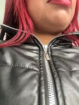 Snapshot of Cherry_Charlottee chatting on July 2026 07:16:02 PM Cherry Charlottee online show from July 2026 07:16:02 PM