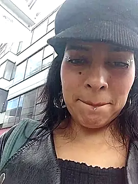 jaade doll online show from April 2026 01:45:02 PM