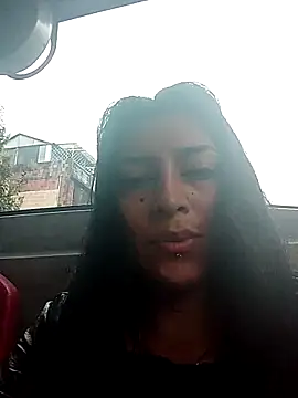 jaade doll online show from April 2026 01:01:02 PM