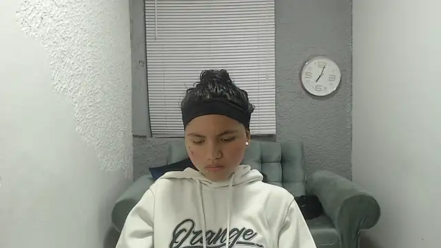 kimmyfuckass online show from May 2026 12:21:02 PM