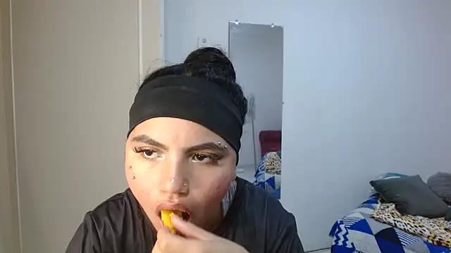 kimmyfuckass online show from May 2026 12:30:02 AM
