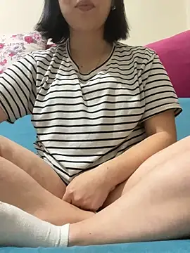 Snapshot of edeece chatting on March 2026 10:59:02 PM edeece online show from March 2026 10:59:02 PM