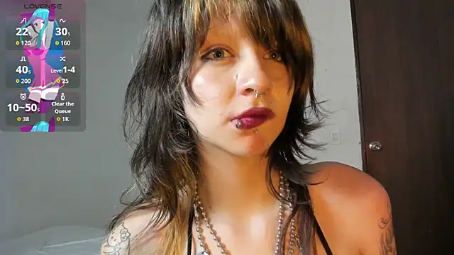Snapshot of Angel__Dreams chatting on May 2026 03:24:02 AM Angel Dreams online show from May 2026 03:24:02 AM