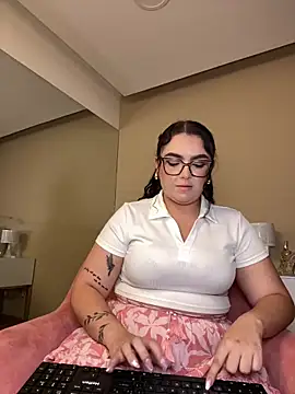 AlmaraRouge online show from March 2026 07:59:01 PM