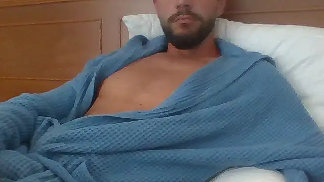 freetom31 online show from March 2026 01:13:01 AM