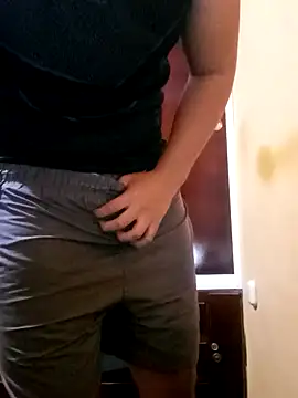 Snapshot of Hypeeboyy chatting on March 2026 09:30:02 PM Hypeeboyy online show from March 2026 09:30:02 PM