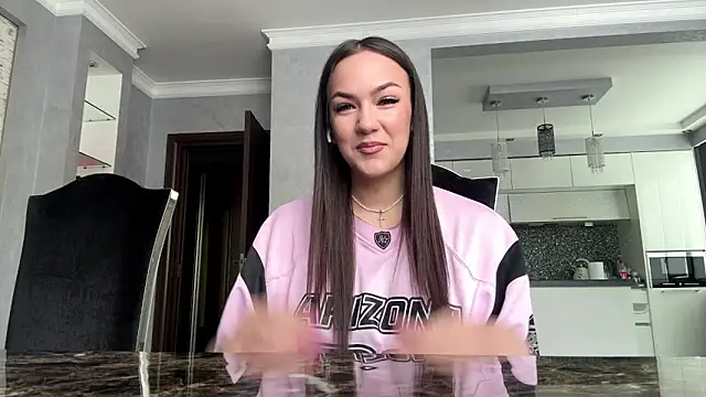 Snapshot of Carrymons chatting on March 2026 07:15:01 AM Carrymons online show from March 2026 07:15:01 AM