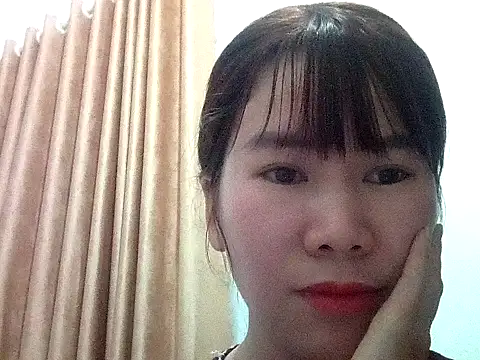 Snapshot of Bondgirl_9 chatting on March 2026 07:28:02 PM Bondgirl 9 online show from March 2026 07:28:02 PM