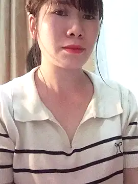 Snapshot of Bondgirl_9 chatting on March 2026 03:17:01 PM Bondgirl 9 online show from March 2026 03:17:01 PM