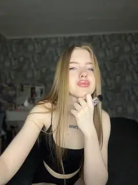 KayShaw online show from April 2026 03:35:01 AM