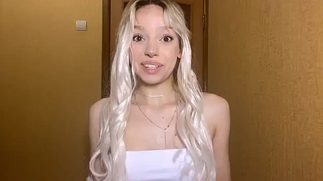 YawingSanguine online show from March 2026 02:56:01 PM