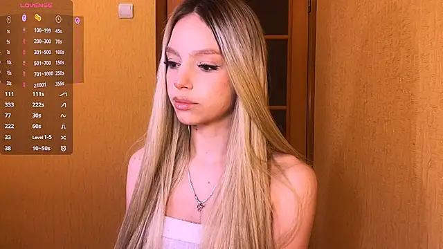 YawingSanguine online show from April 2026 09:46:01 PM