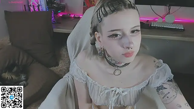 Velor Velmochi online show from April 2026 06:42:01 PM
