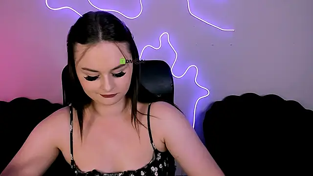 miss courtney  online show from June 2026 08:45:02 AM