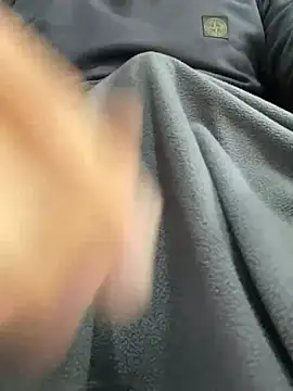 mmonnsterr online show from March 2026 10:32:01 AM