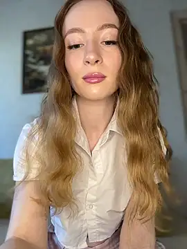 Little Candy 18 online show from May 2026 05:13:01 AM