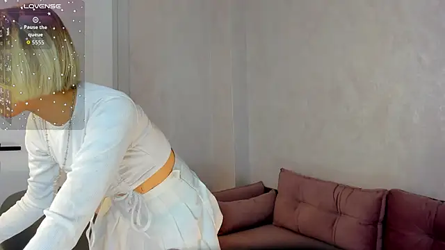 Ellish Hill online show from March 2026 01:45:02 AM