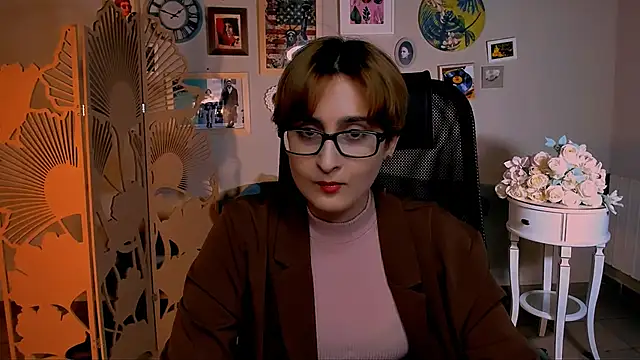 LixeLuna online show from April 2026 06:24:01 AM