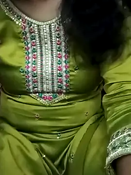 Snapshot of niyashree100 chatting on March 2026 07:28:01 PM niyashree100 online show from March 2026 07:28:01 PM