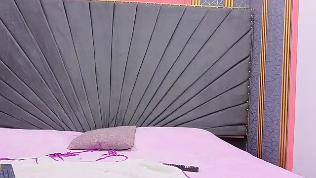 Kaely-Hot- online show from March 2026 02:20:02 PM