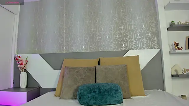 Ashleey Vega online show from April 2026 01:59:01 PM