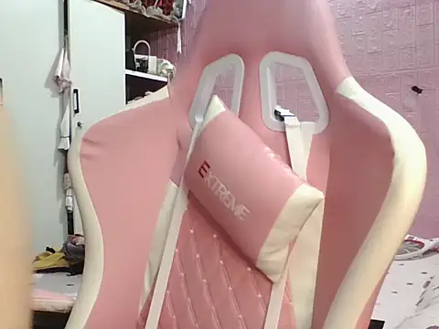 hot-cumplay online show from July 2026 04:48:01 AM