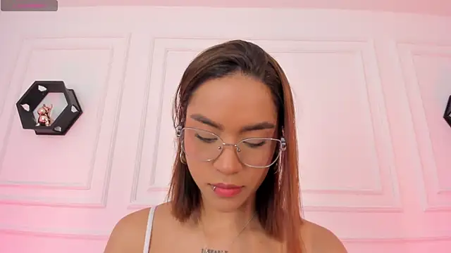 Snapshot of Im_Scarlett_ chatting on June 2026 05:39:01 PM Im Scarlett online show from June 2026 05:39:01 PM