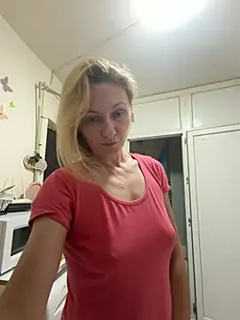 Snapshot of Secret_Ladyx chatting on June 2026 03:53:01 AM Secret Ladyx online show from June 2026 03:53:01 AM