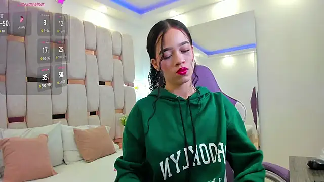 georgina kloss  online show from March 2026 05:01:02 PM