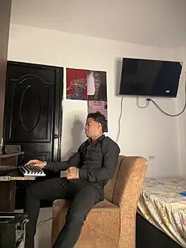 Kenny romano online show from April 2026 10:21:02 PM