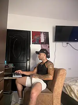 Kenny romano online show from April 2026 06:43:02 PM