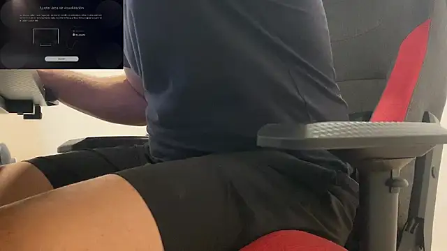 Snapshot of DeCanariasSpain chatting on April 2026 07:40:01 PM DeCanariasSpain online show from April 2026 07:40:01 PM