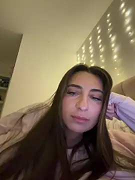 CuteJuliaa online show from March 2026 08:13:02 PM